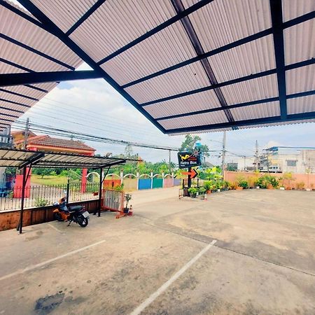 Retro Box Hotel Chumphon Luaran gambar