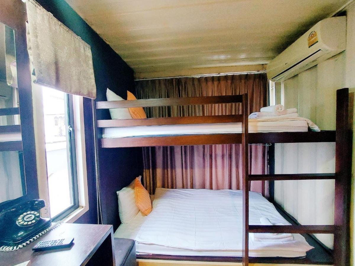 Retro Box Hotel Chumphon Luaran gambar