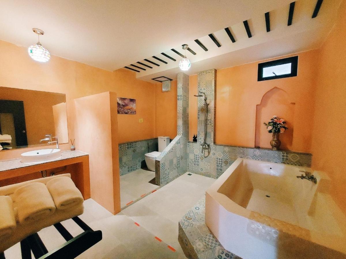 Retro Box Hotel Chumphon Luaran gambar