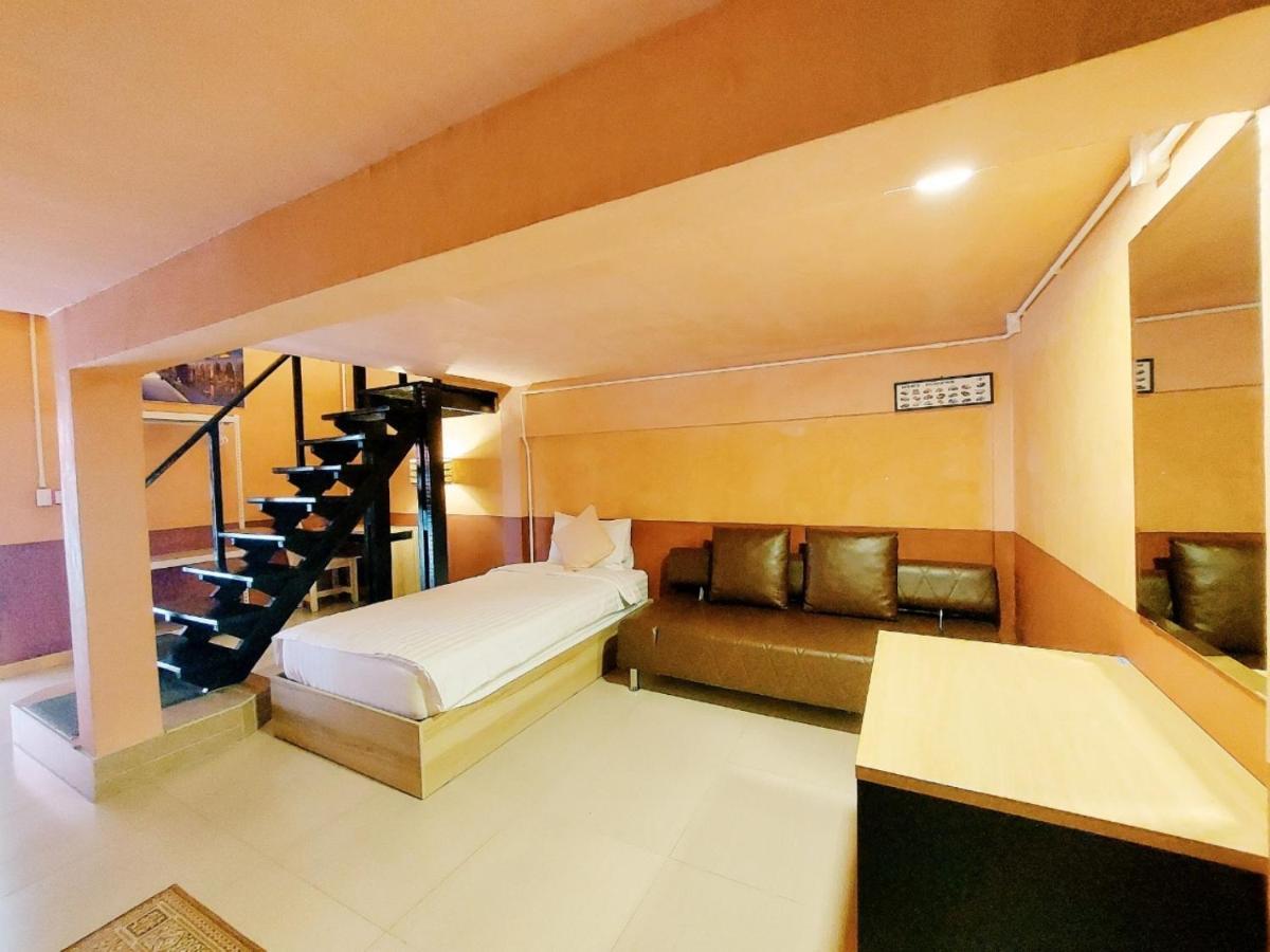 Retro Box Hotel Chumphon Luaran gambar