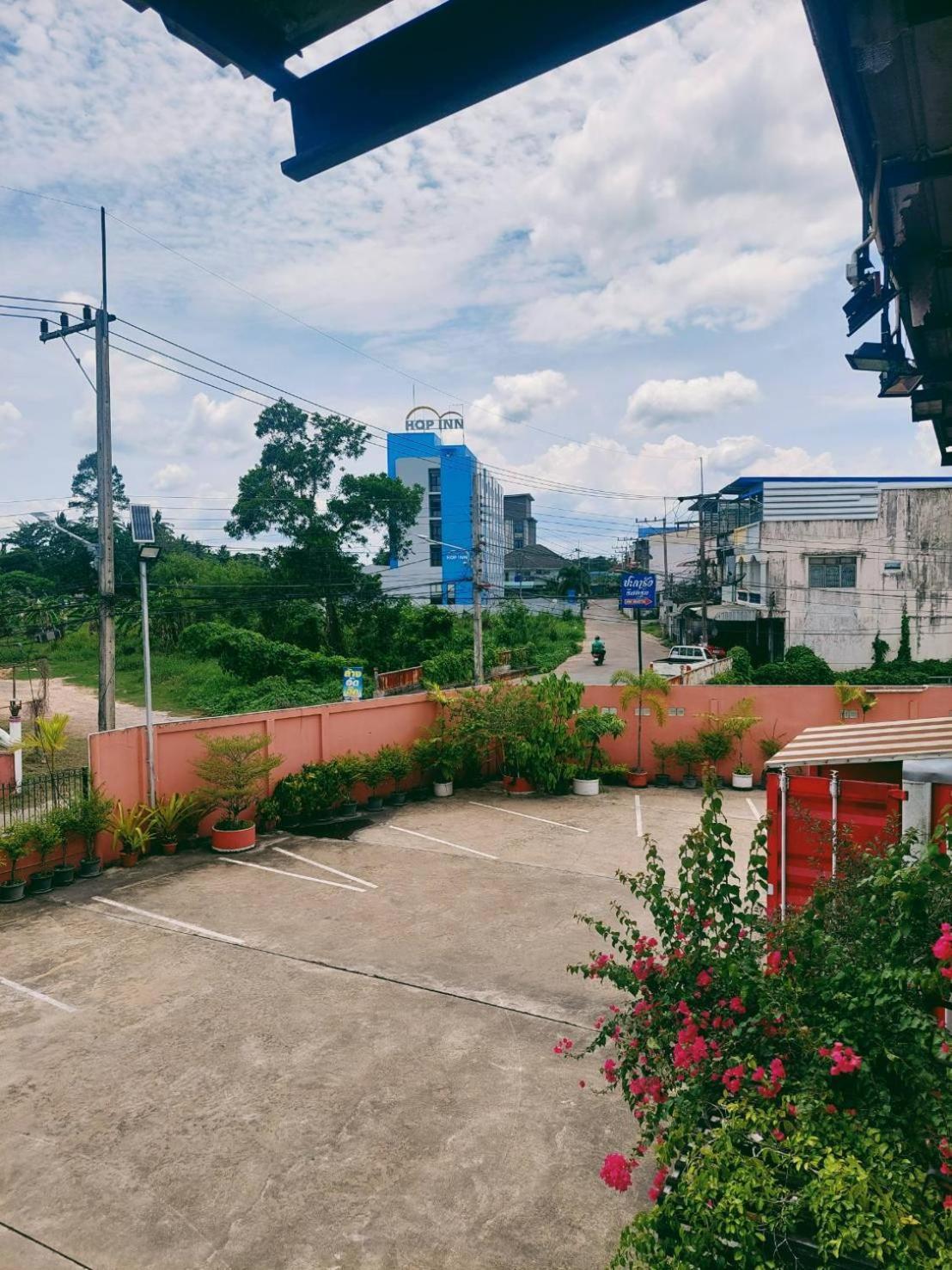 Retro Box Hotel Chumphon Luaran gambar