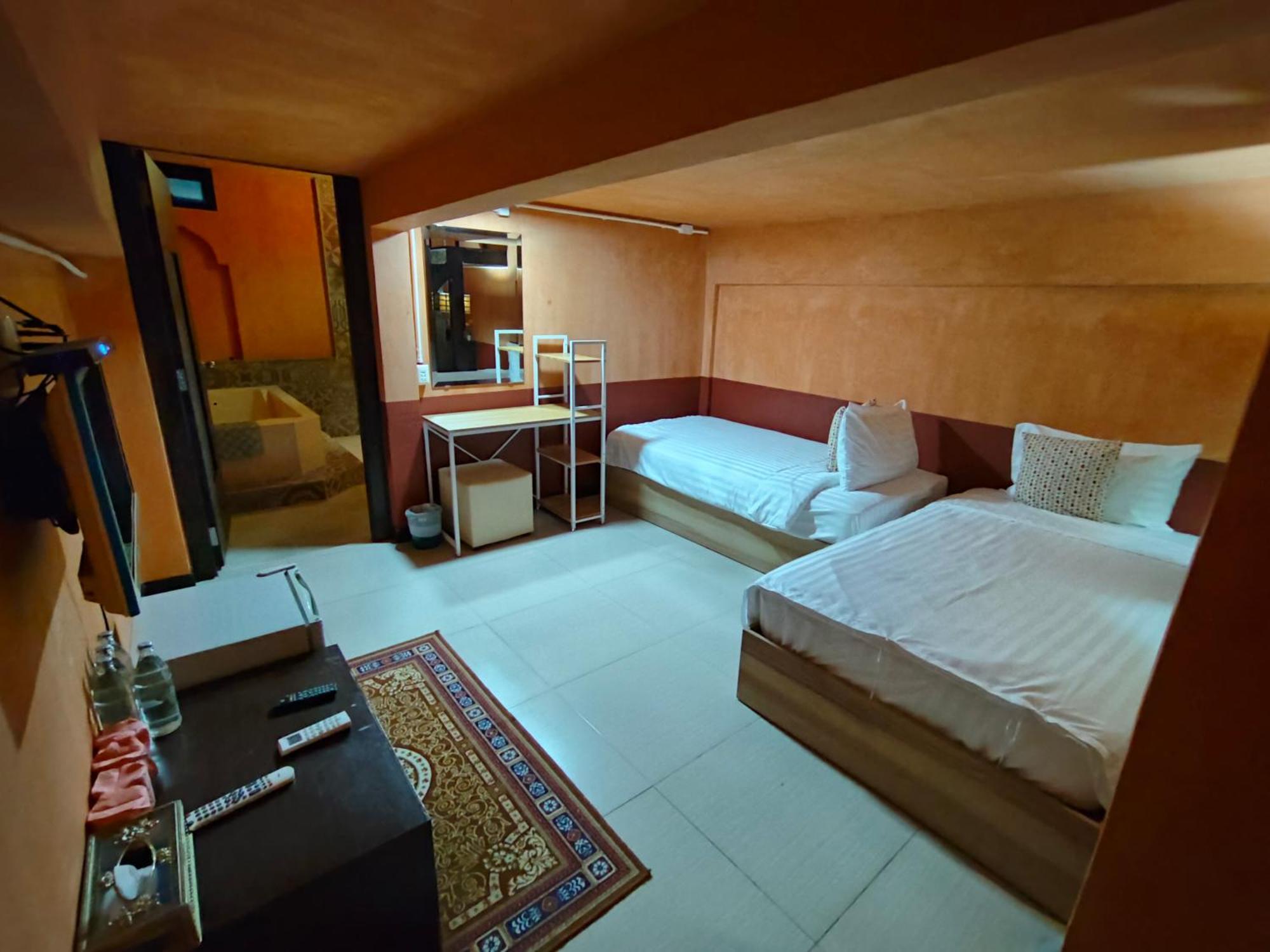 Retro Box Hotel Chumphon Luaran gambar