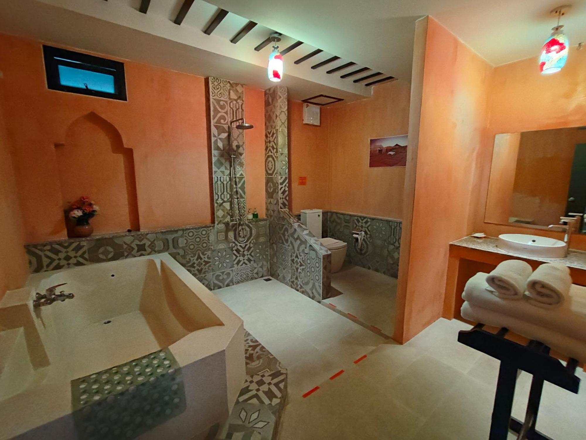 Retro Box Hotel Chumphon Luaran gambar