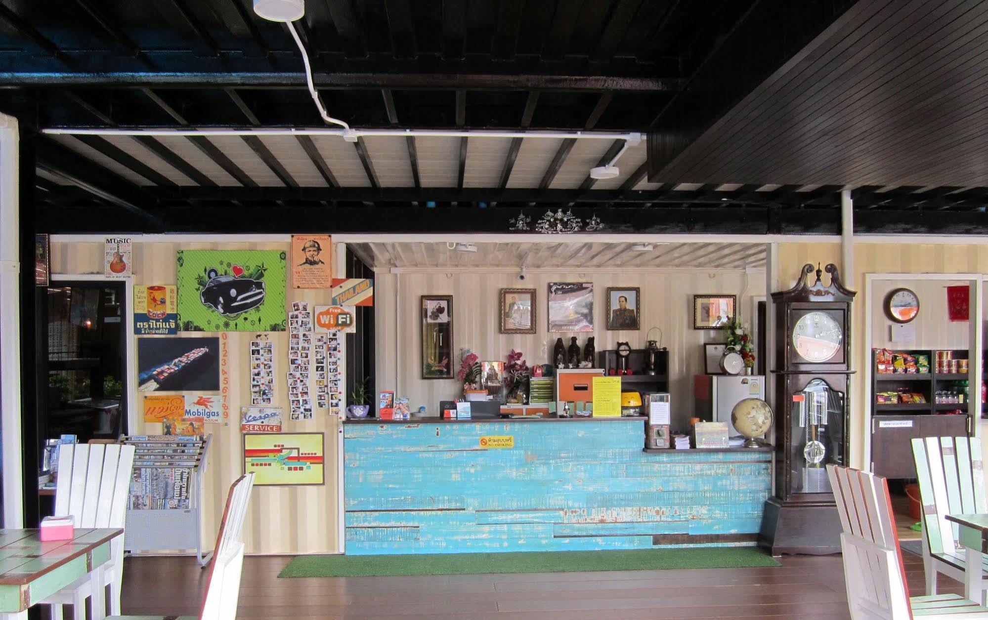 Retro Box Hotel Chumphon Luaran gambar